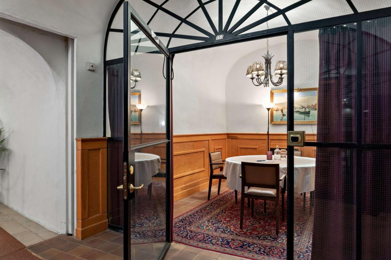 Best Western Strand Hotel Висбю Экстерьер фото